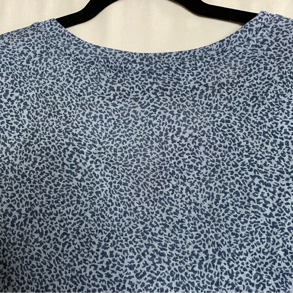 Athleta Soft Modal Blend Breezy Scoop V Tee in Blue Leopard - Picture 8 of 13
